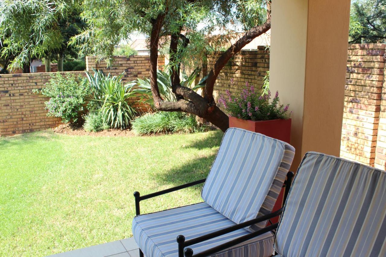 Topaz Cove Luxury Villas Edenvale Exterior photo