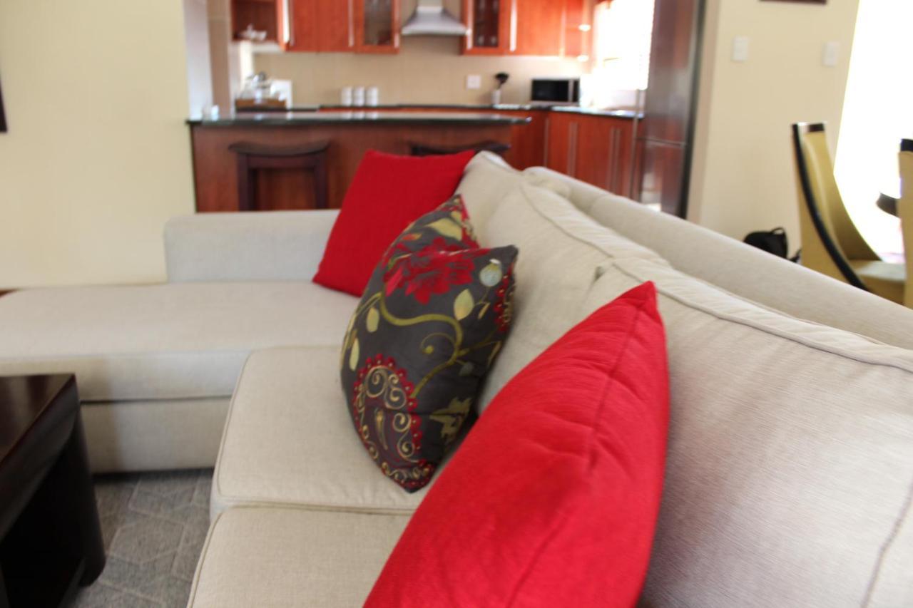 Topaz Cove Luxury Villas Edenvale Exterior photo