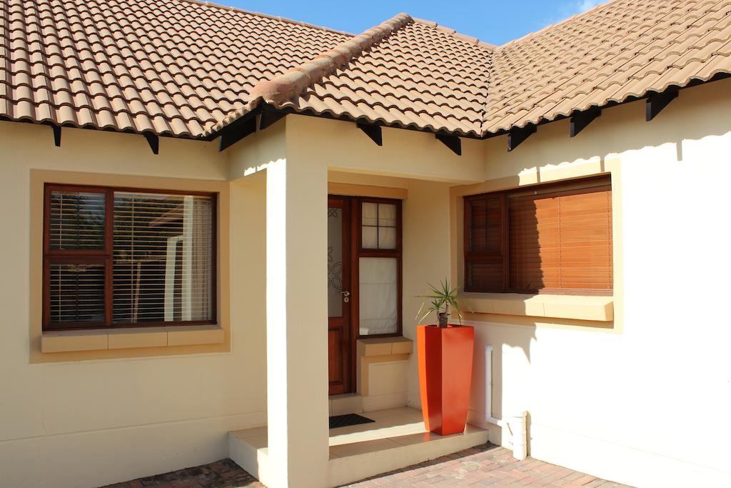 Topaz Cove Luxury Villas Edenvale Exterior photo