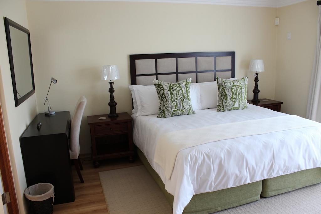 Topaz Cove Luxury Villas Edenvale Exterior photo